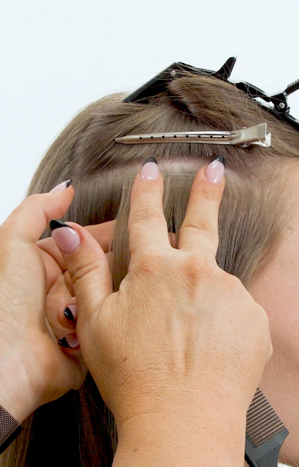 Undetectable Tape Extensions bei Hairworld Salzburg