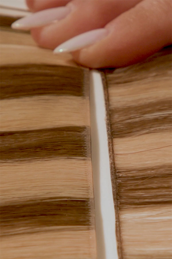 Tape Row Extensions bei Hairworld Salzburg