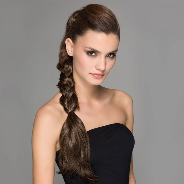 Haarteile und Topper