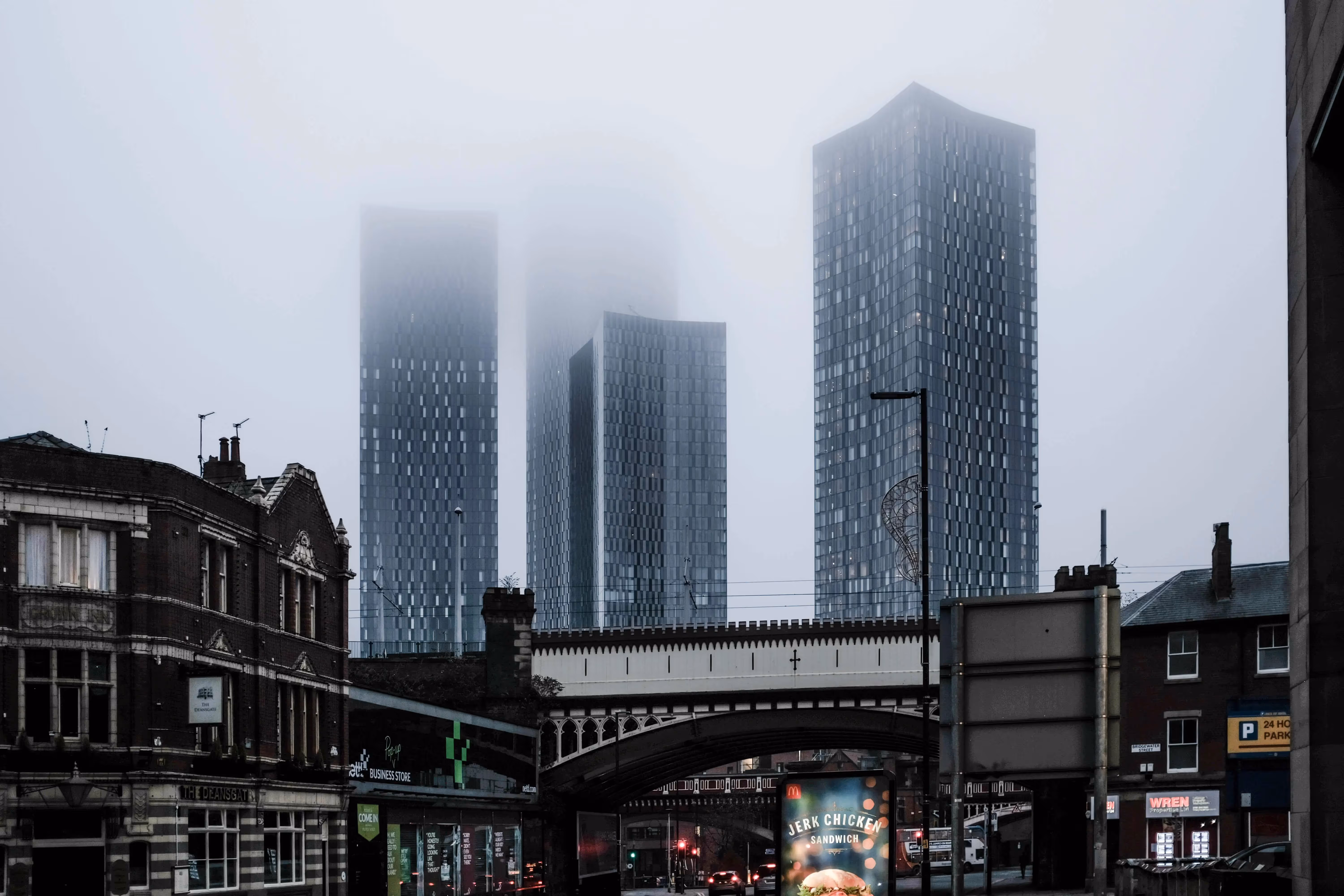 18 Manchester Memes That Make Us Love Our City Even More