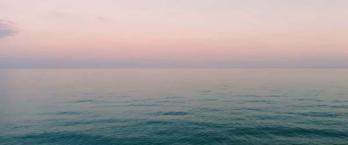 8 Uplifting Instagram Accounts to Follow this Wellbeing Week