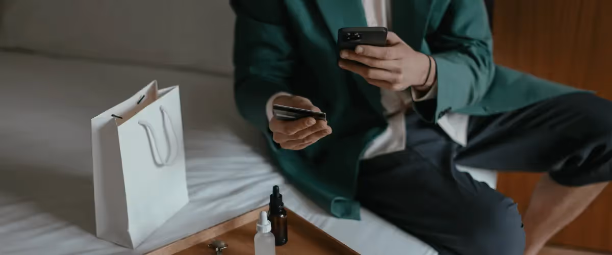 The Role of Mobile Shopping on Black Friday and Cyber Monday