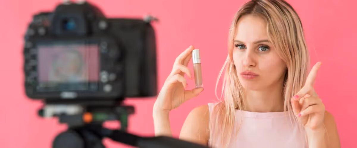 What is De-Influencing and How is it Impacting Consumer Behaviour?