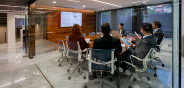 Reserve meeting room in London available by the hour, half-day, full-day with experienced hospitality staff to help your event run seamlessly.