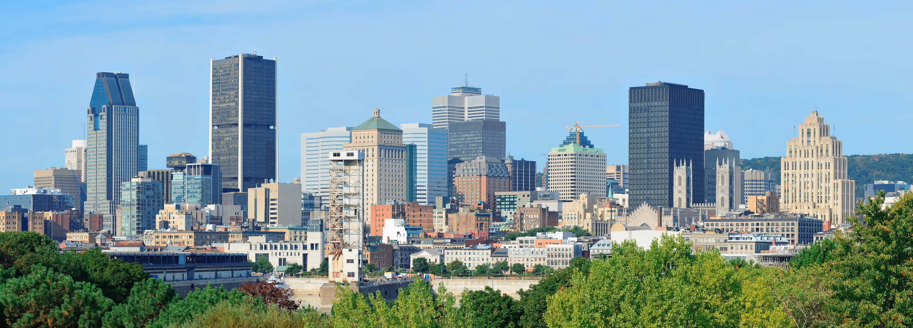 Modern office space for rent in Jersey City with flexible lease terms and stunning skyline views.