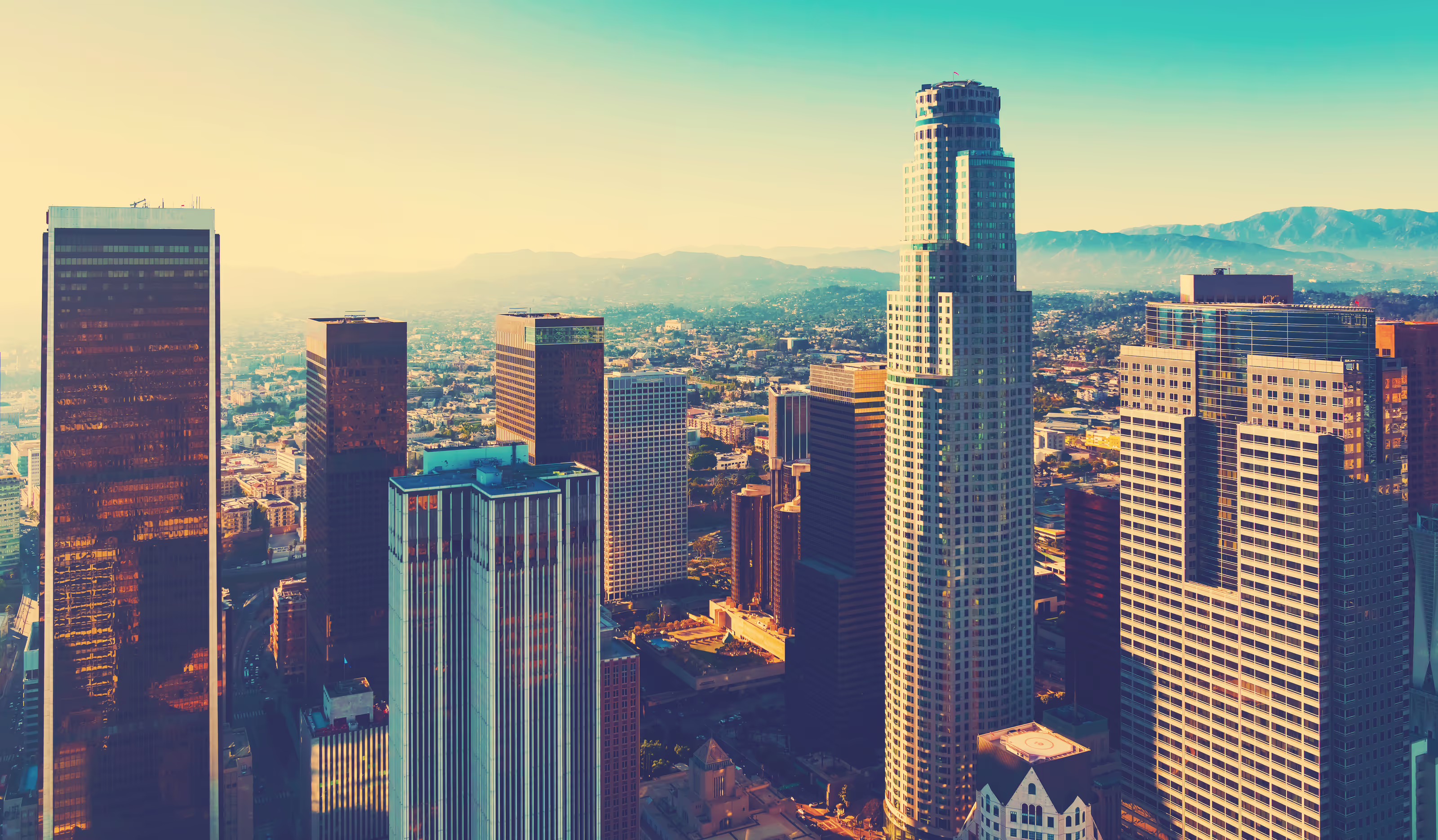 Los Angeles virtual office with a professional business address, staffed reception, and meeting rooms available on demand.