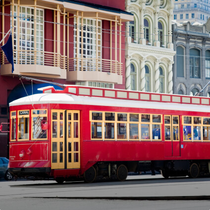 streetcar in downtown new orleans