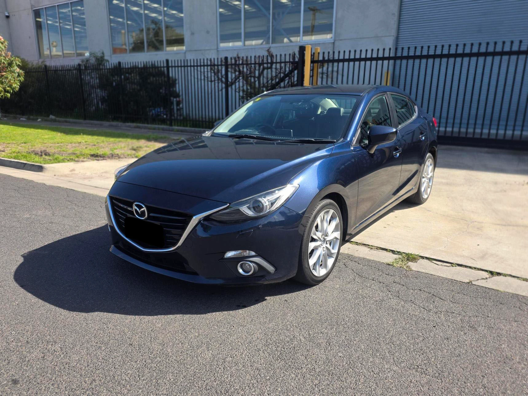 2014 Mazda 3 SP25 GT