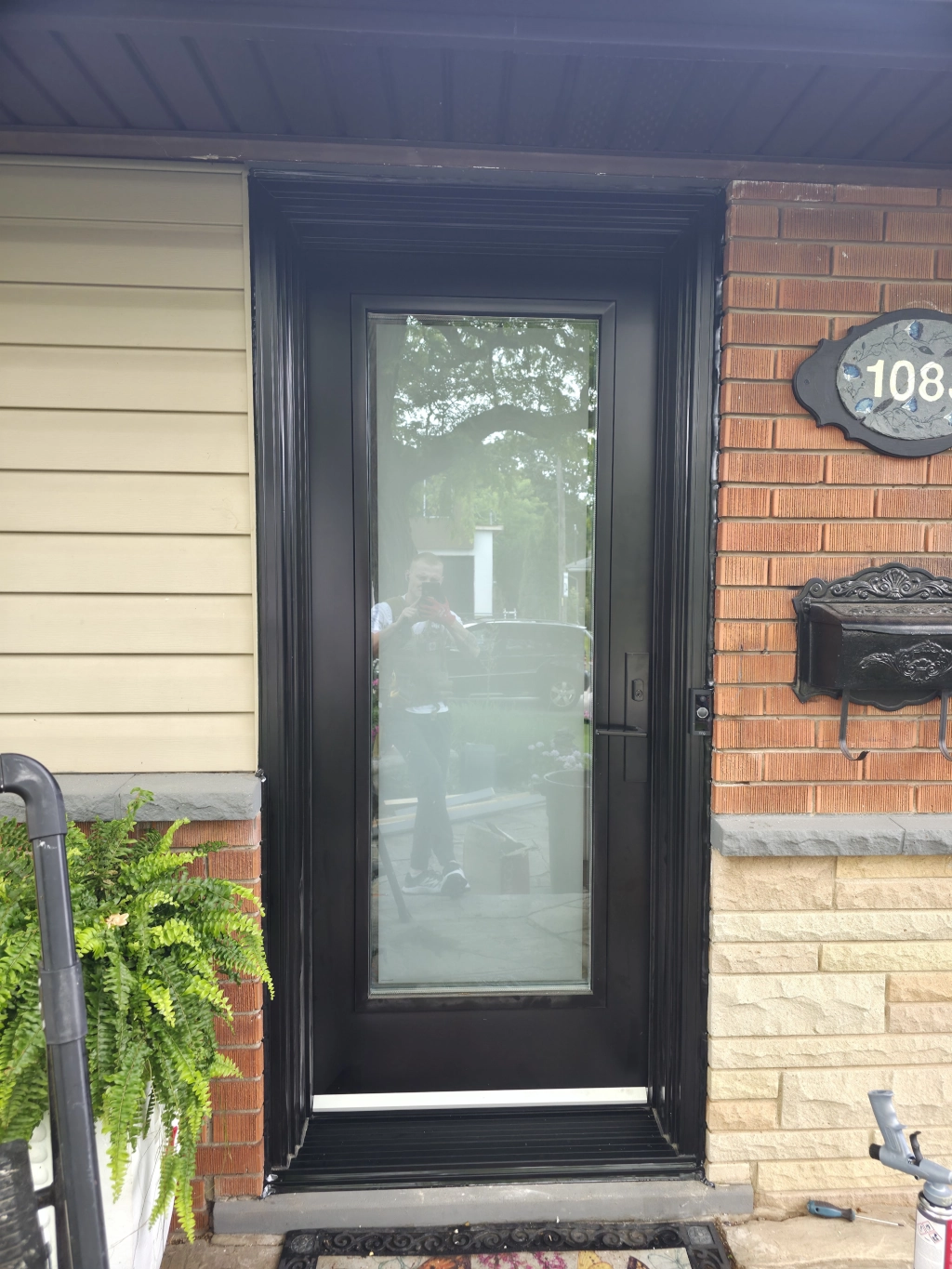 Uno Entry Door - Photo 06