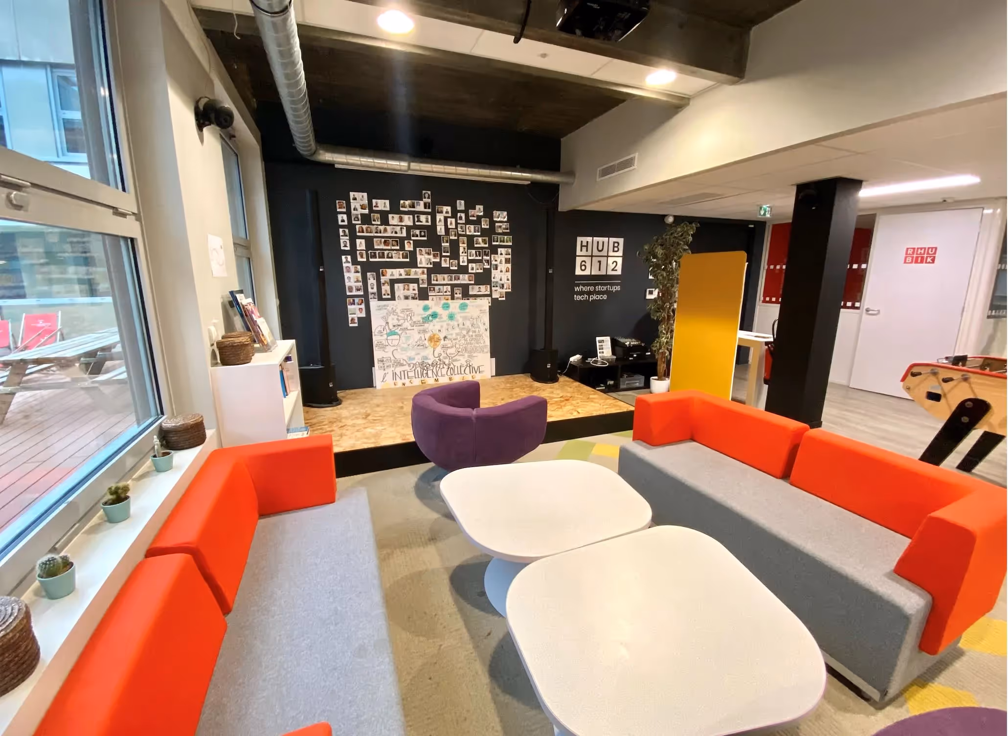espace canapé coworking