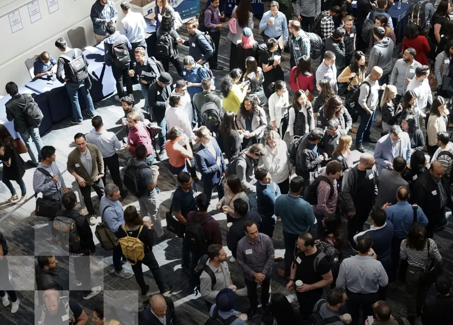 participants à un salon