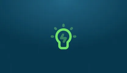 Ícone de uma lâmpada com pontos de luz ao redor, simbolizando uma ideia ou inspiração, sobre um fundo azul escuro