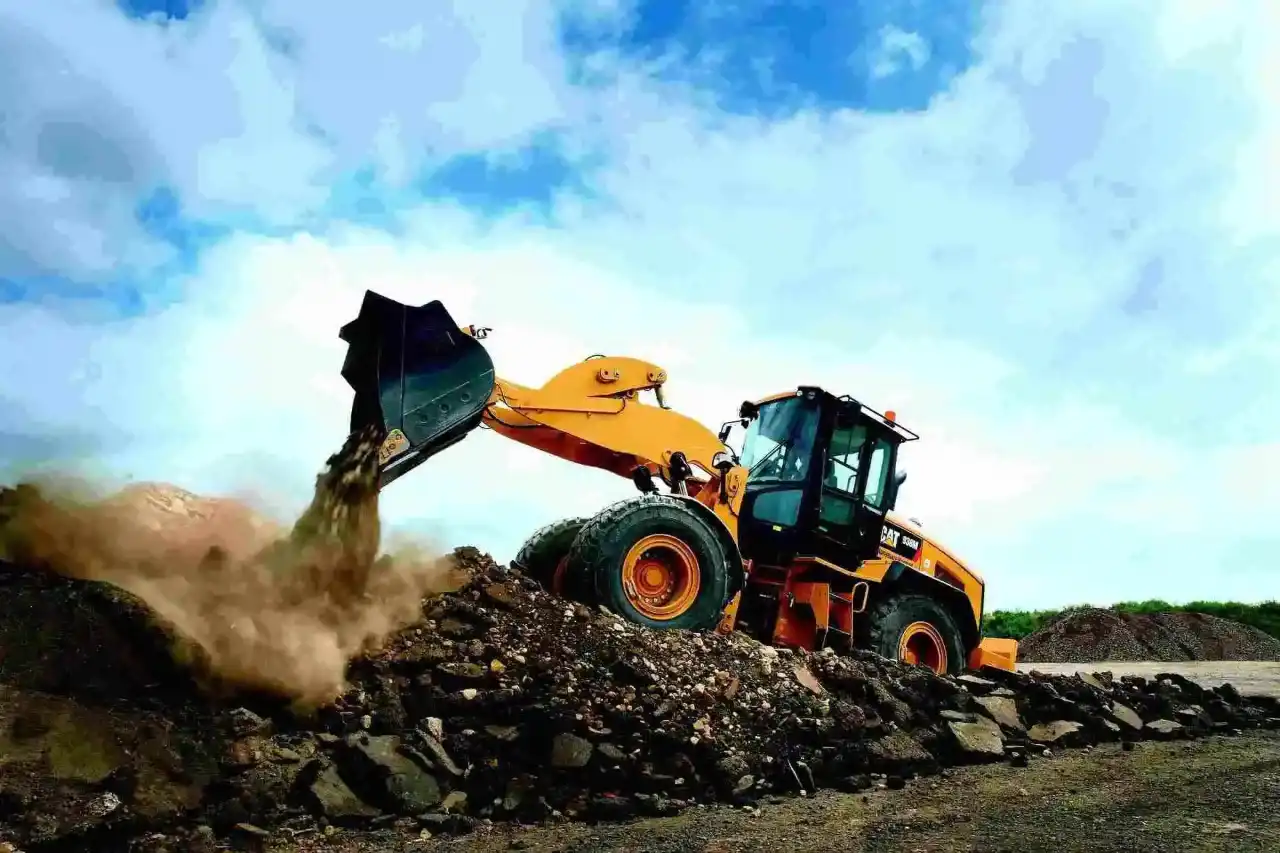 heavy equipment maintenance service
