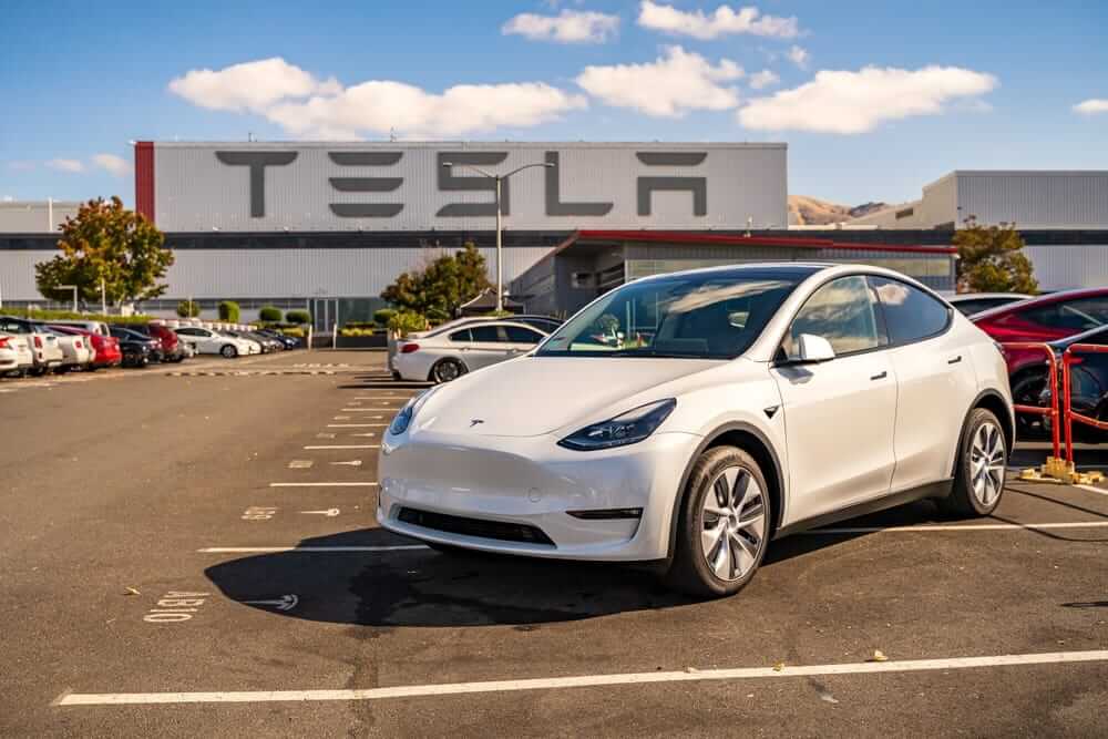 Tesla Stock Outlook: Is Wall Street Bullish or Bearish?