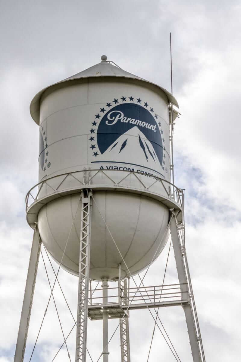 Do Wall Street Analysts Like Paramount Global Stock?