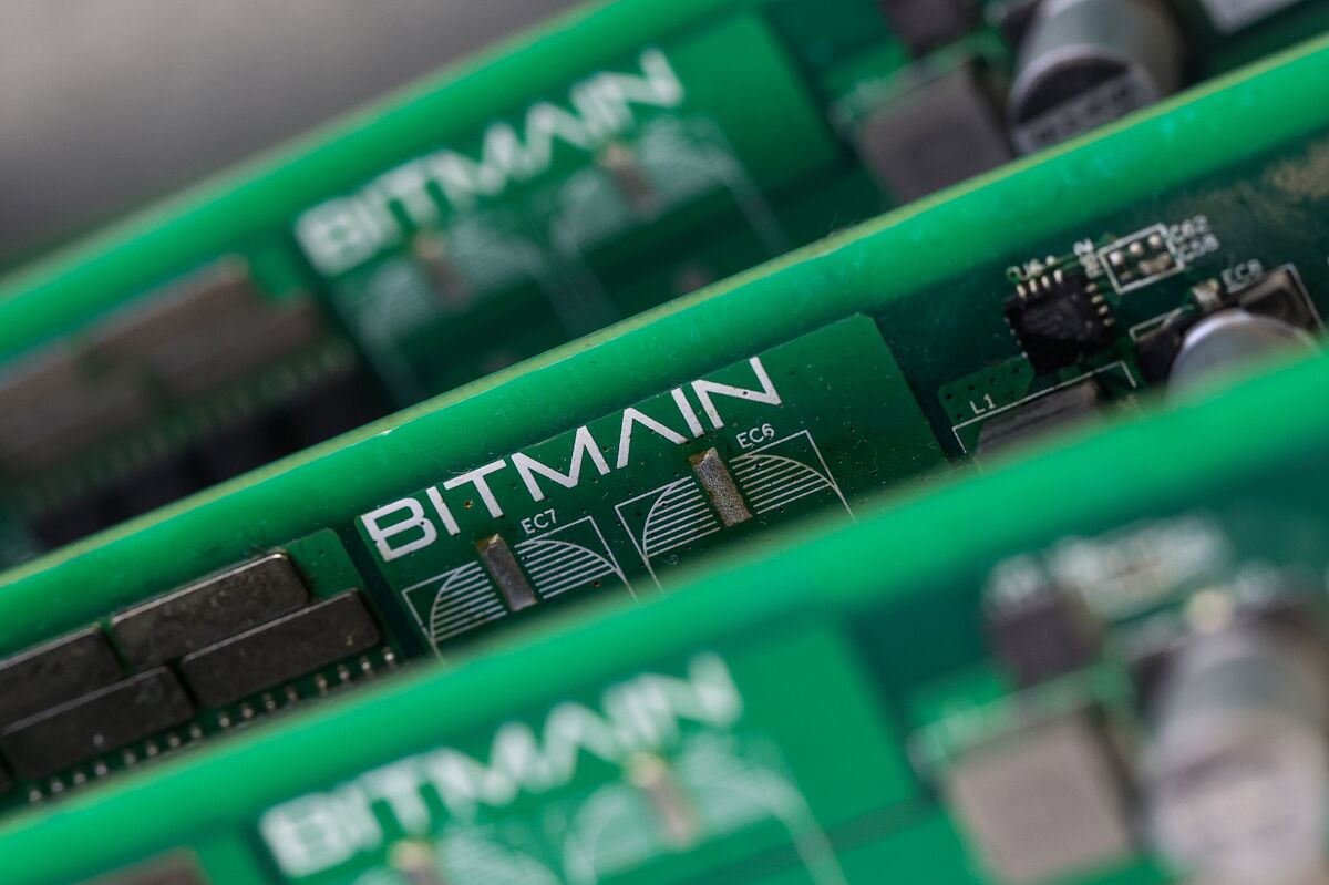 Chinese Crypto Giant Bitmain Plans US Factory in Trump-Era Push