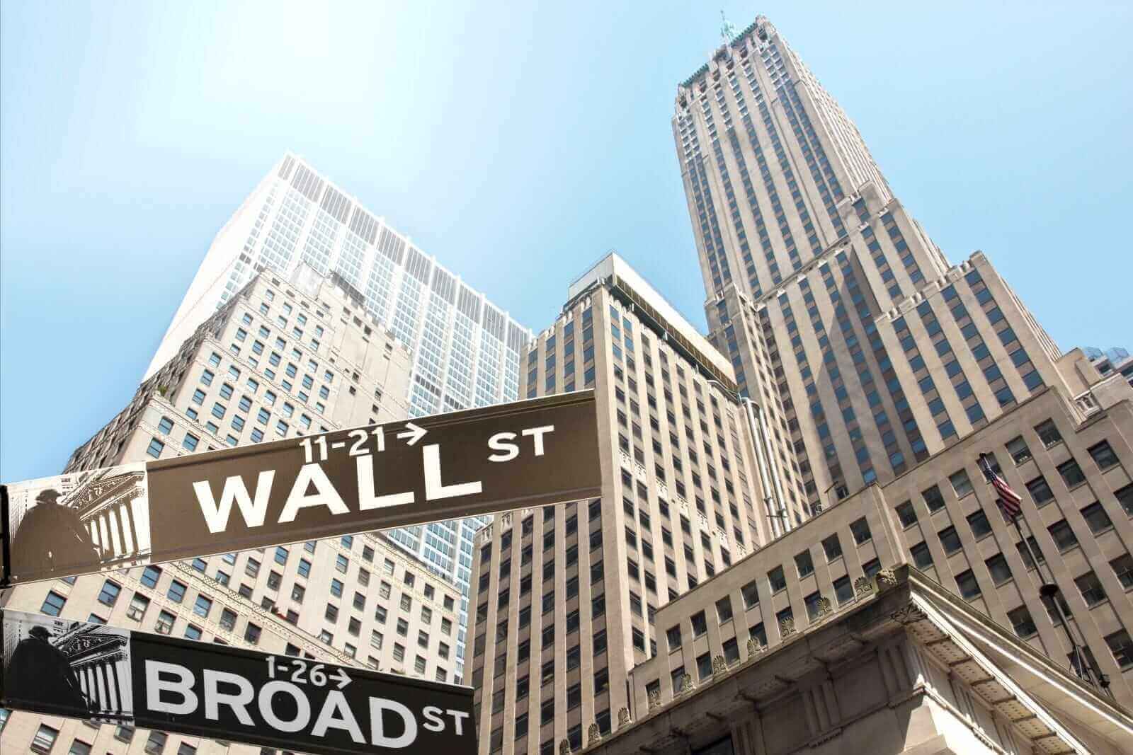 Stocks Supported by Signs of a Resilient US Economy