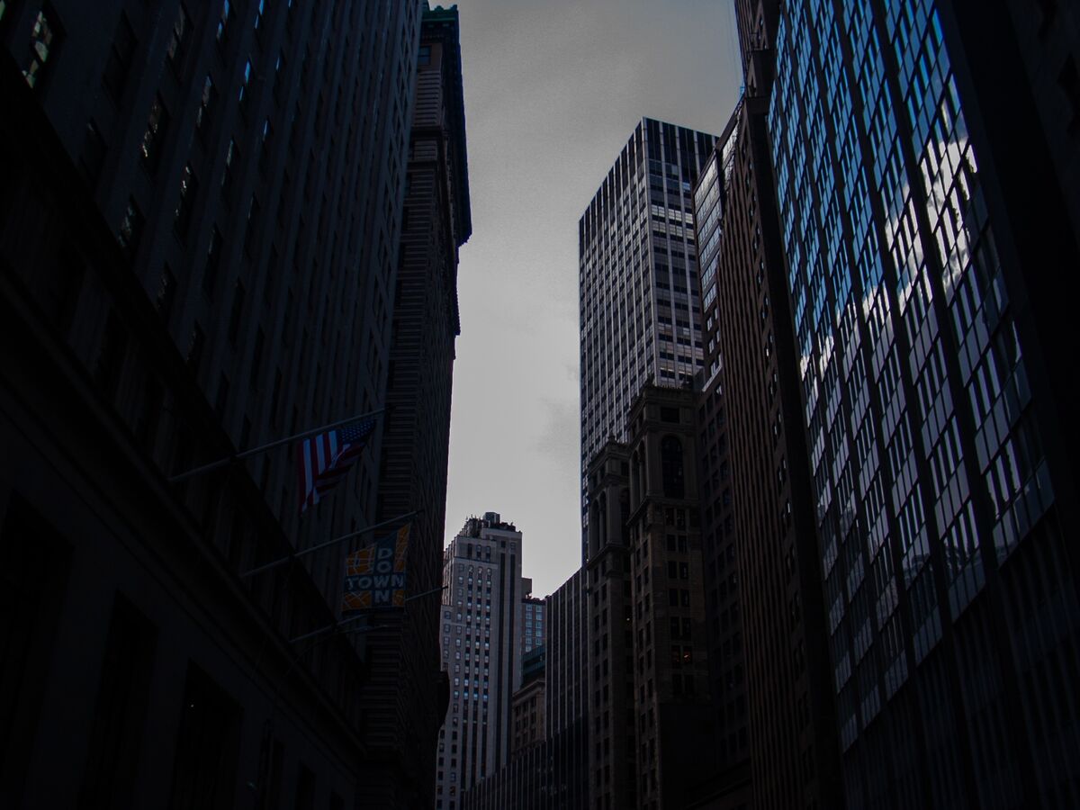 US Corporate Bond Spreads Sink to 27-Year Low as ‘FOMO’ Sets In