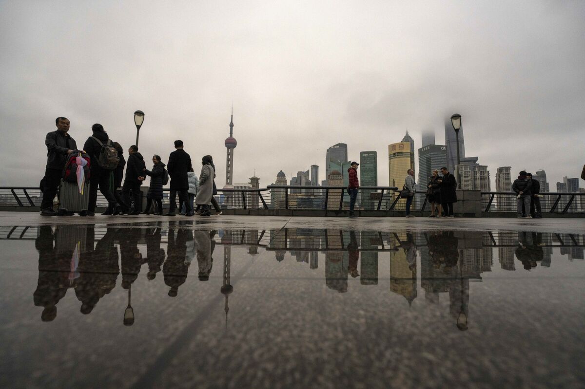 China’s $11 Trillion Stock Market Is a Headache for Both Xi and Trump