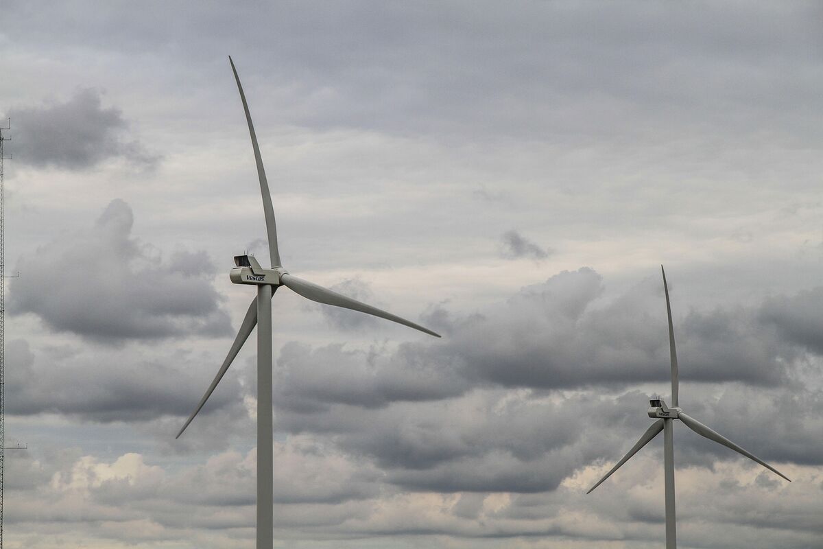 Vestas Soars as Trump Tax Rules Seen Better Than Feared