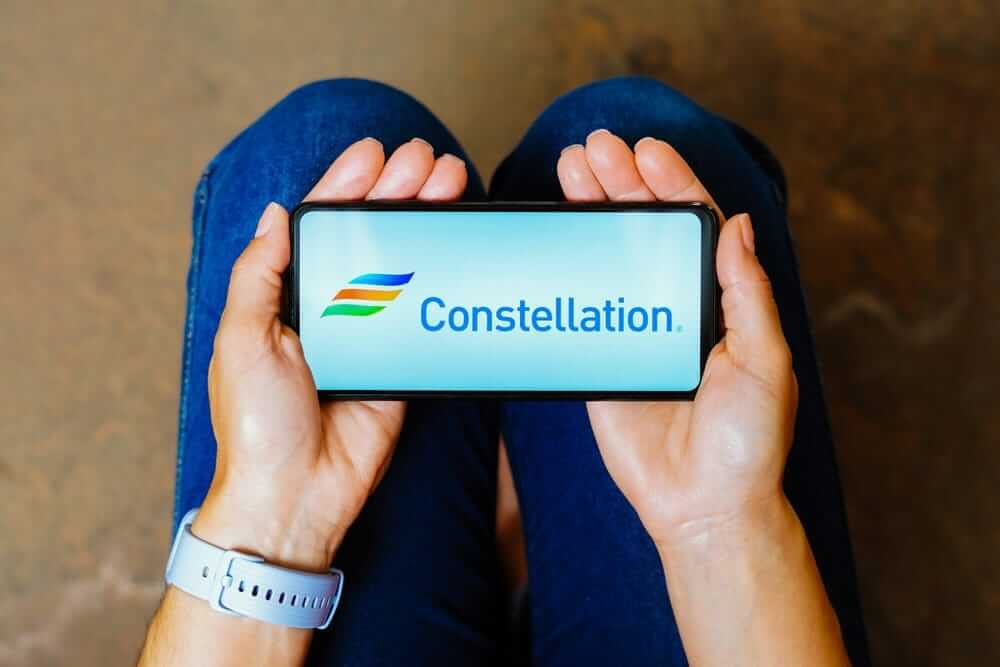 Constellation Energy Stock: Is CEG Outperforming the Utilities Sector?
