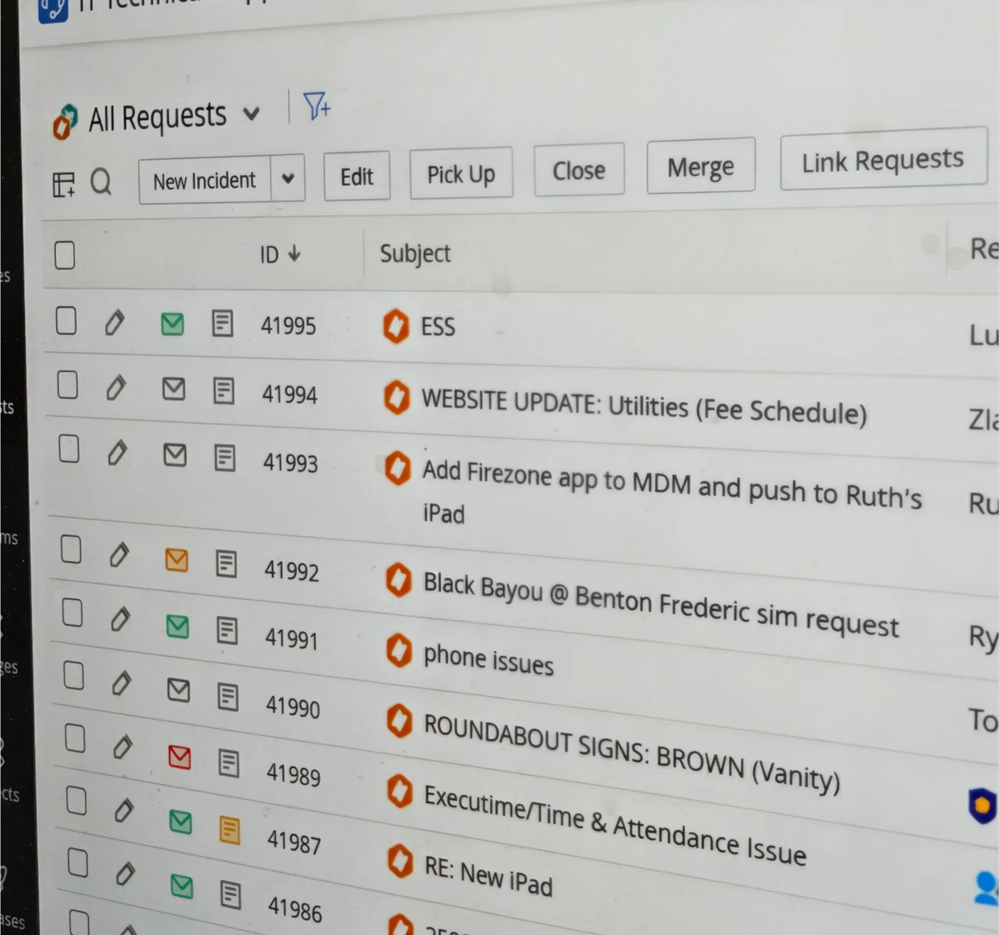 Screenshot of a request management interface showing a list of requests with IDs, subjects like 'ESS', 'WEBSITE UPDATE: Utilities', and buttons for New Incident, Edit, Pick Up, Close, Merge, and Link Requests.