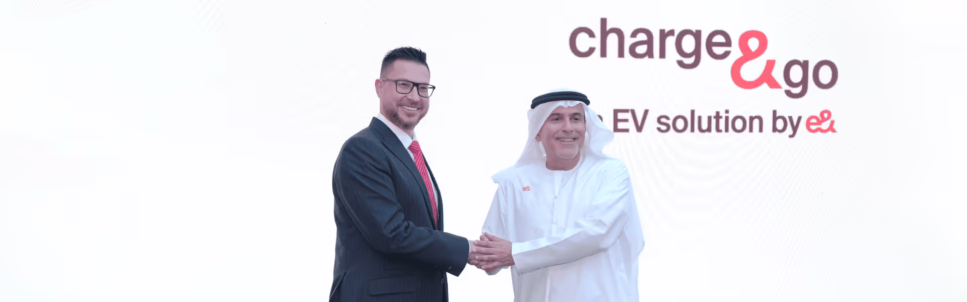 DHCM signs MoU with Etisalat Services Holding for EV charging stations across communities