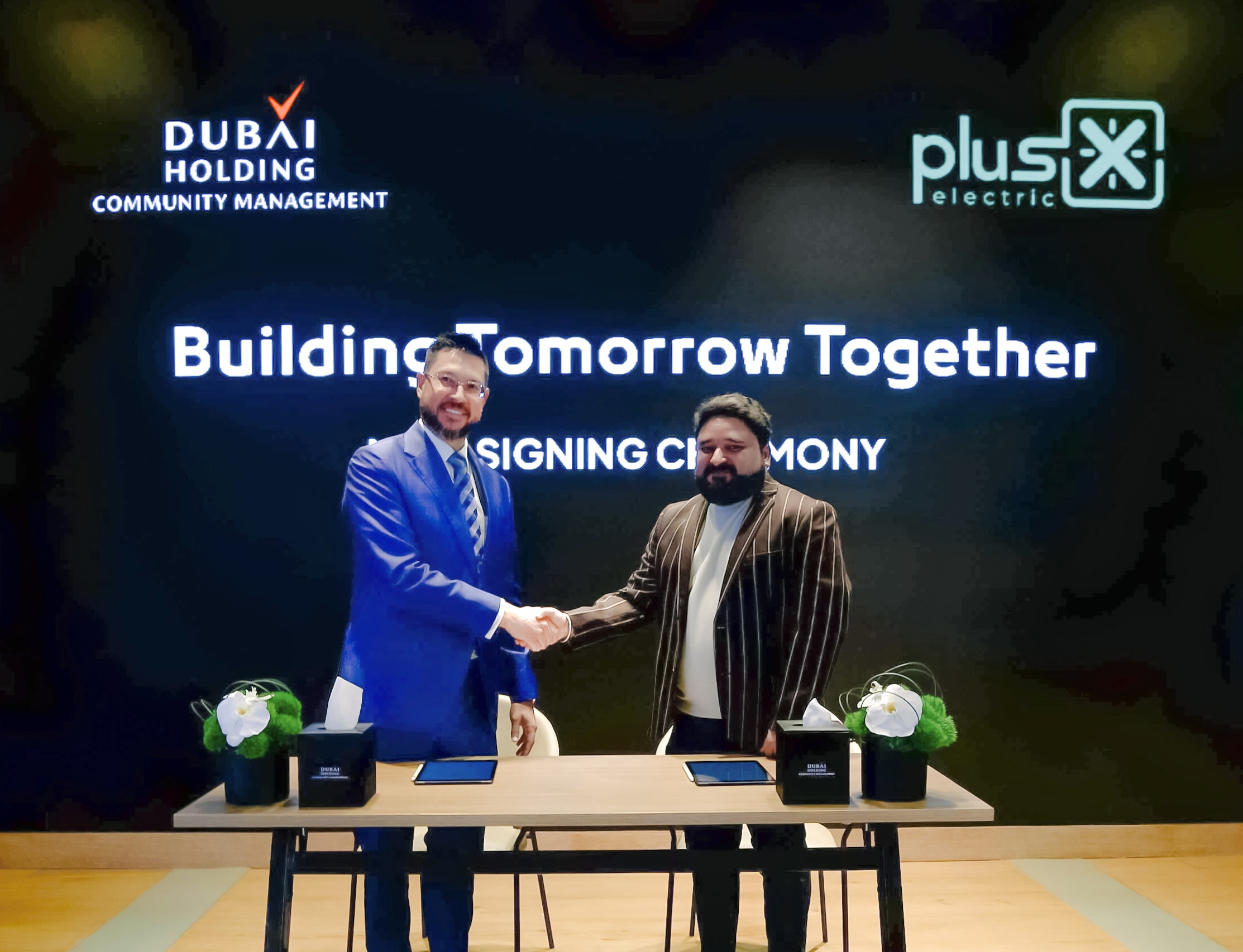 Dubai Holding Community Management Partners with PlusX Electric to Expand EV Charging Solutions