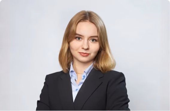 Katarzyna Bedka, aplikantka radcowska w kancelarii BCW, z doświadczeniem w negocjacjach i przygotowywaniu dokumentacji prawnej w sprawach cywilnych i gospodarczych.