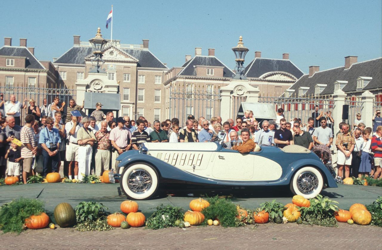 Best of Show 1999 — Lancia Astura tourer, carrosserie Revelli di Beaumont / Castagna, 1933