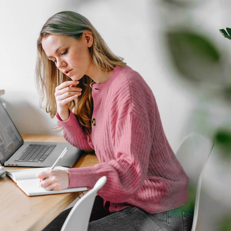 I’ve Been Designing Digital Products For More Than 15 Years - Simplefolio X Webflow Template