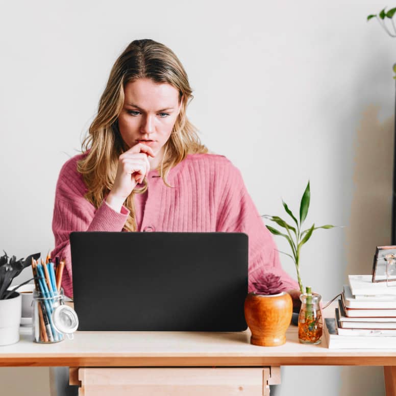 I’ve Been Designing Digital Products For More Than 15 Years - Simplefolio X Webflow Template