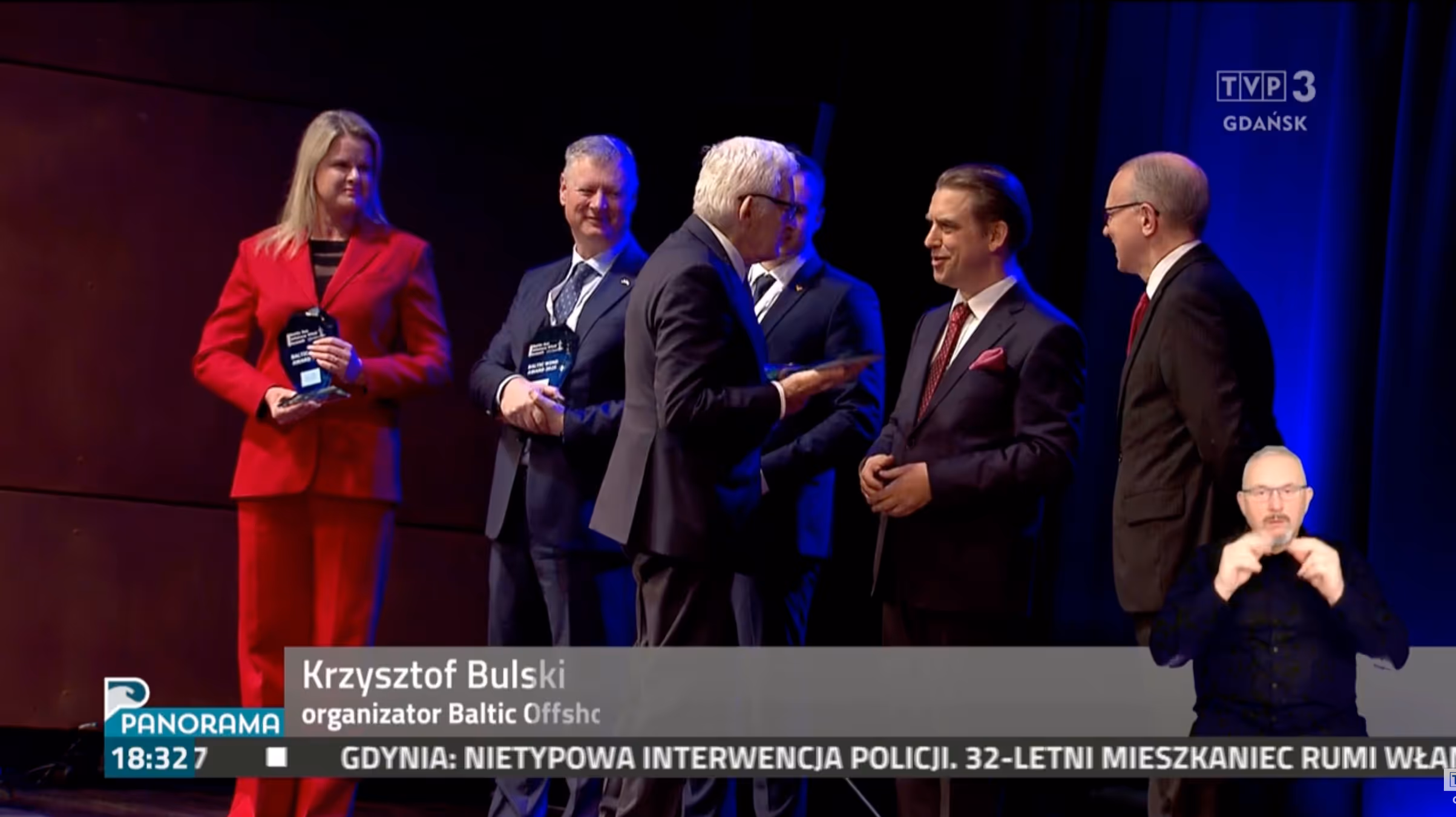 Krzysztof Bulski, Jerzy Buzek, Airidas Daukšas, Giles Dickson during the Baltic Sea Offshore Wind Summit Award Ceremony