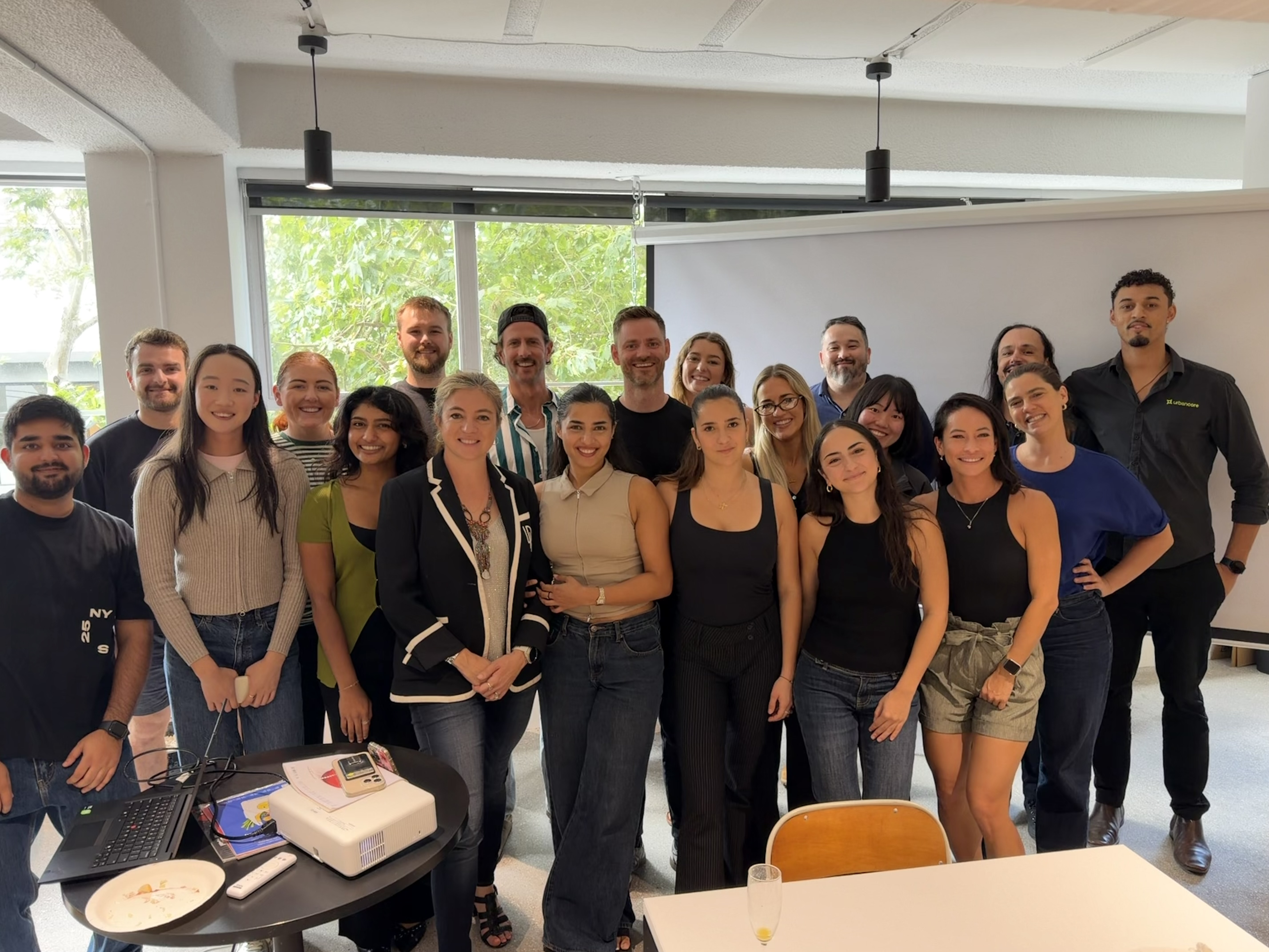 This is the culture we've built at Urban Core: Men showing up for Women! 🙌🏻