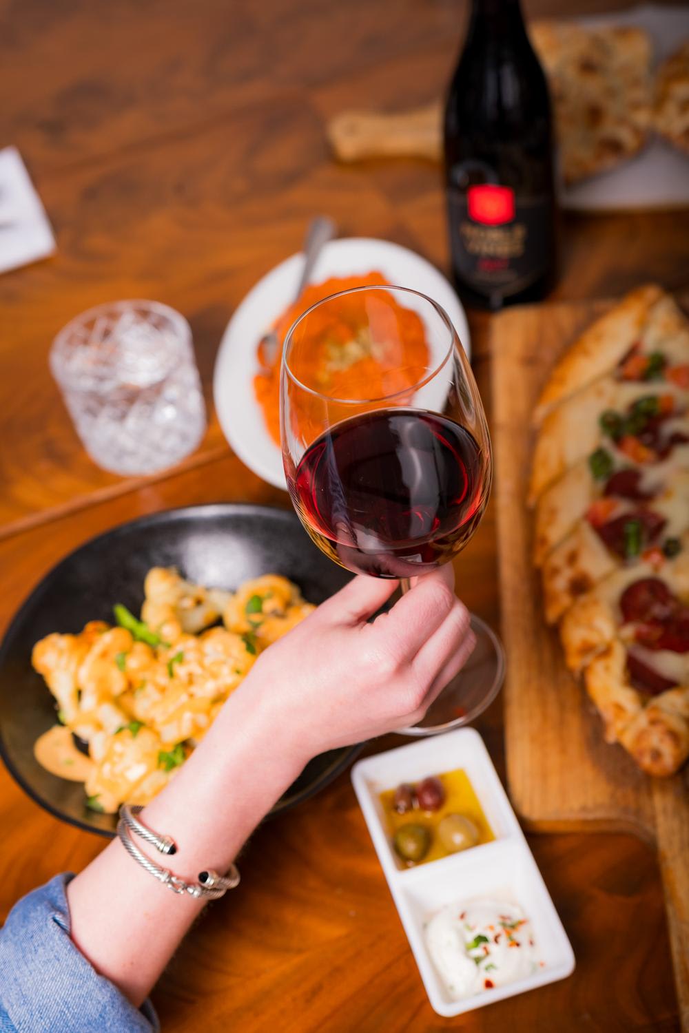Restaurant — Hands, Glass