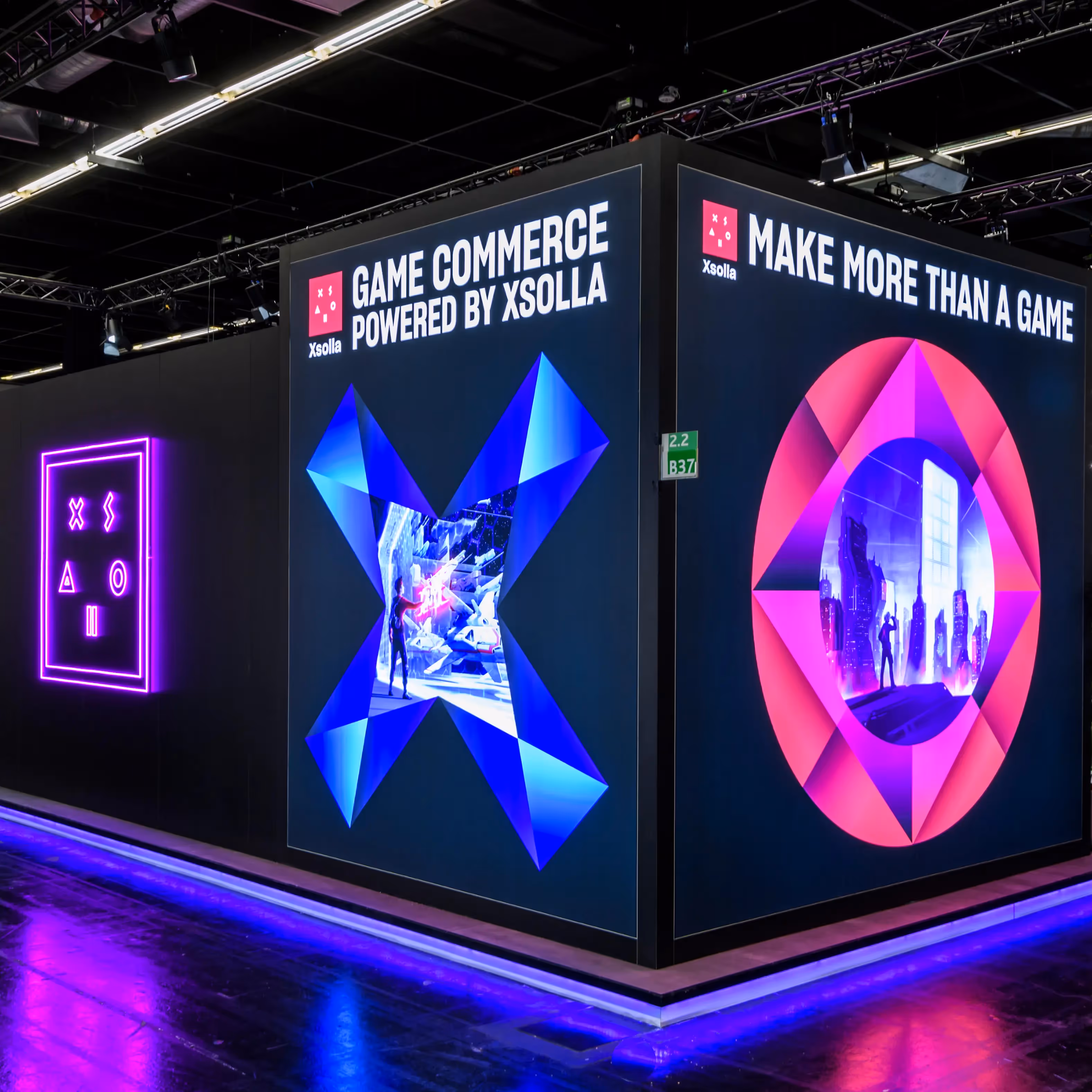 Xsolla Messestand Gamescom 2023, fivekit Design, innovativer Gaming-Auftritt.