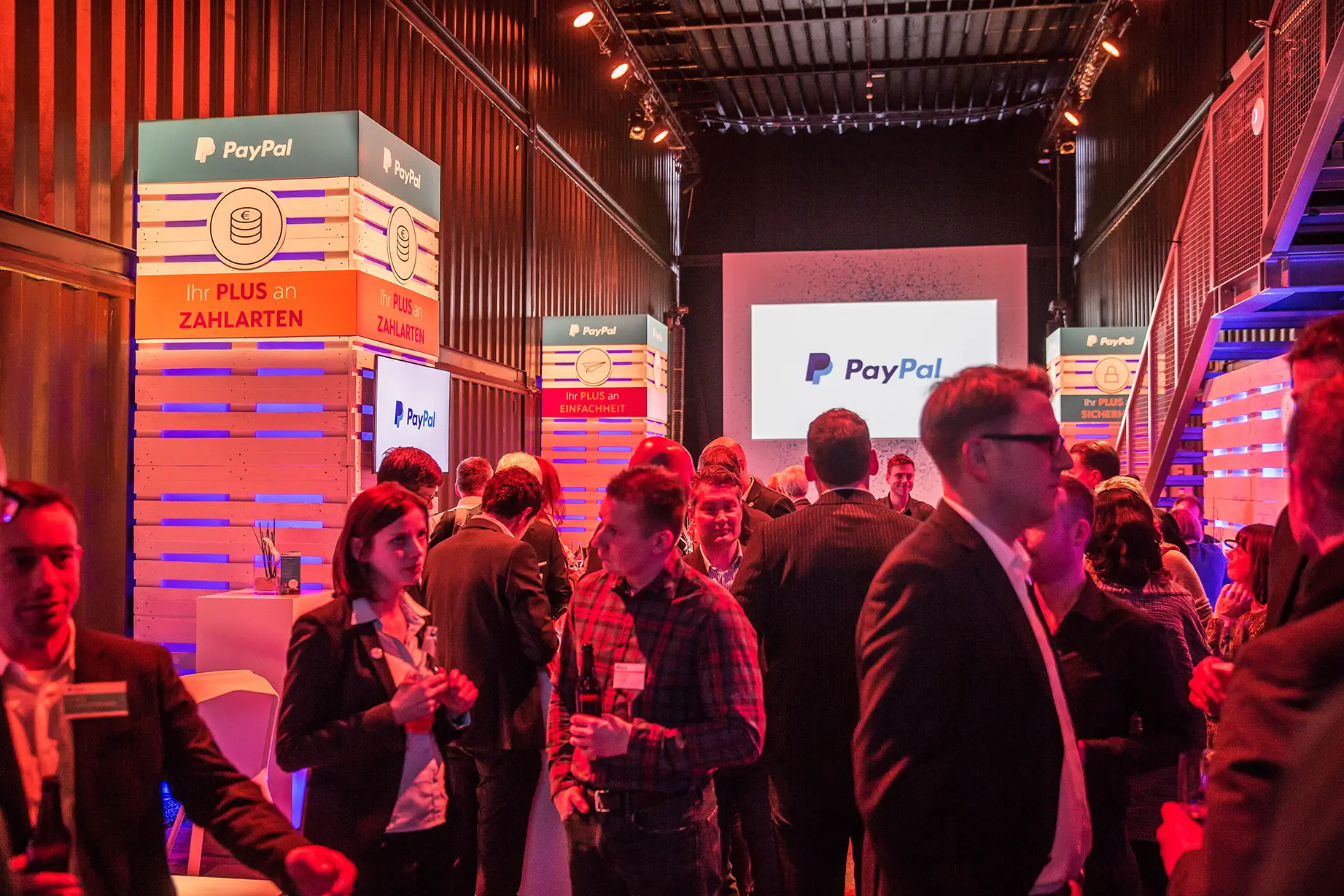 Eventfoto PayPal PLUS Launch, Agentur fivekit, Payment-Lösung live erlebbar.