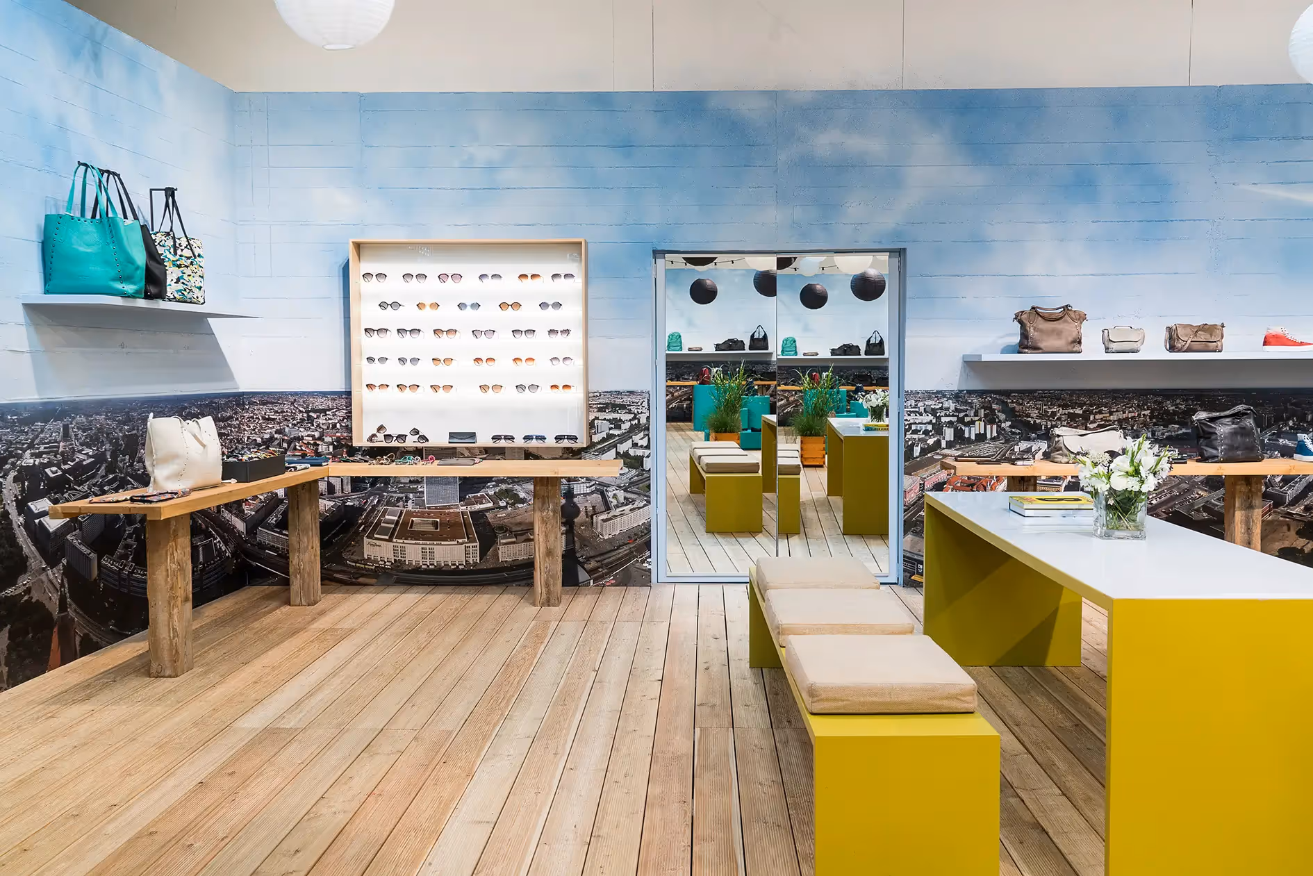 Liebeskind PREMIUM Messestand, Agentur fivekit, Kampagne Urban Happiness, Großstadtdschungel trifft Afrika.