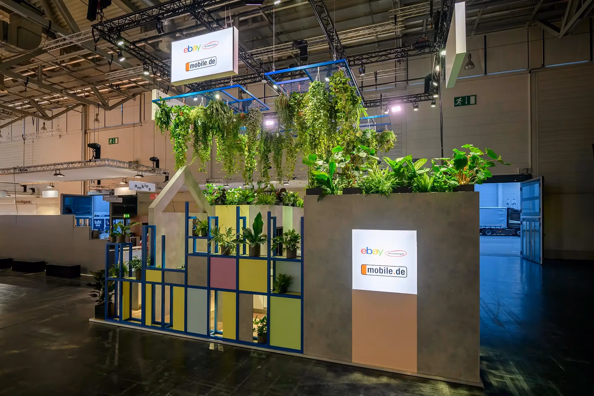 Messestand, fivekit, viel grün, Dmexco