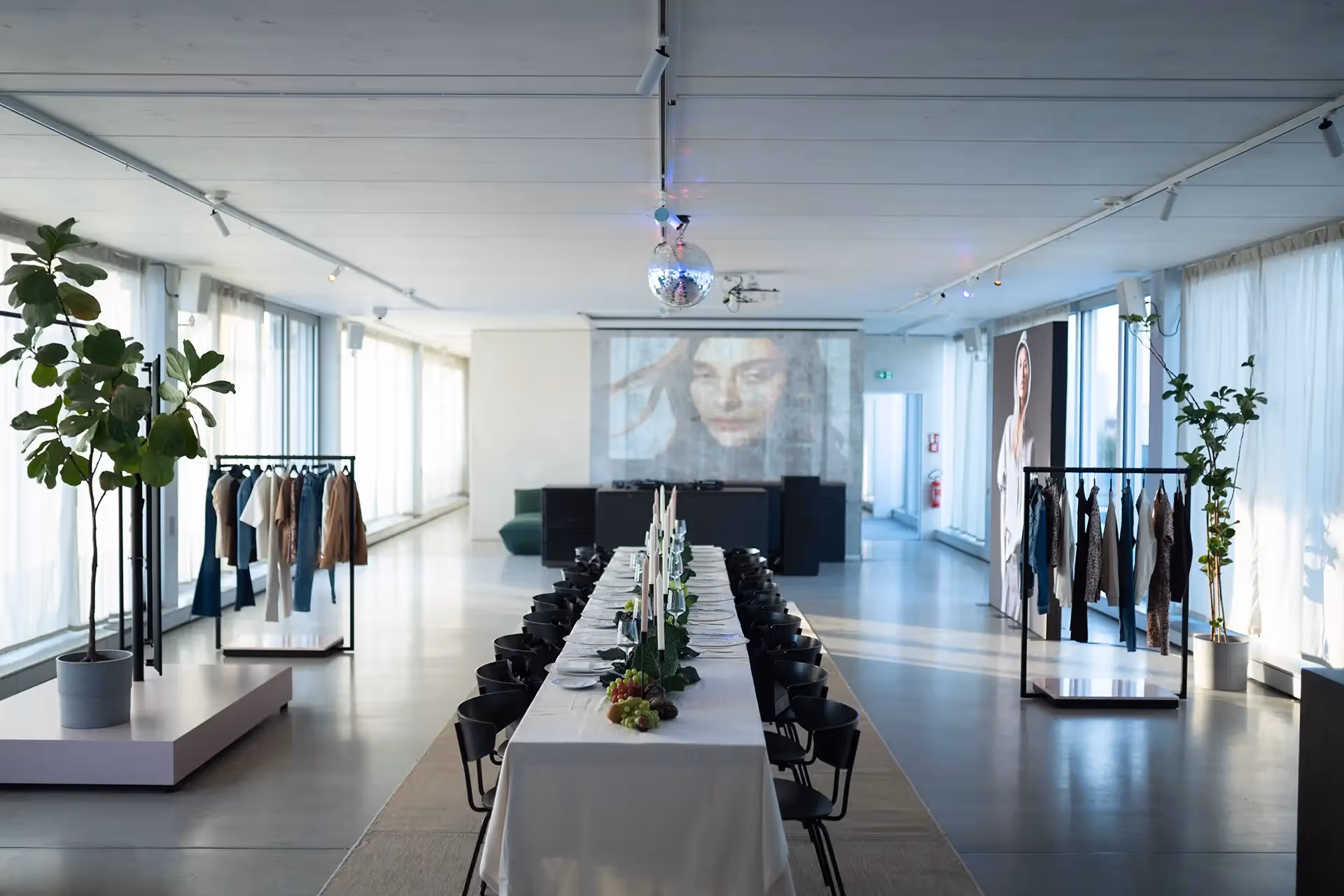 Fashion-Event Street One Studio, fivekit Agentur, exklusive Markeninszenierung, moderne Kulisse.
