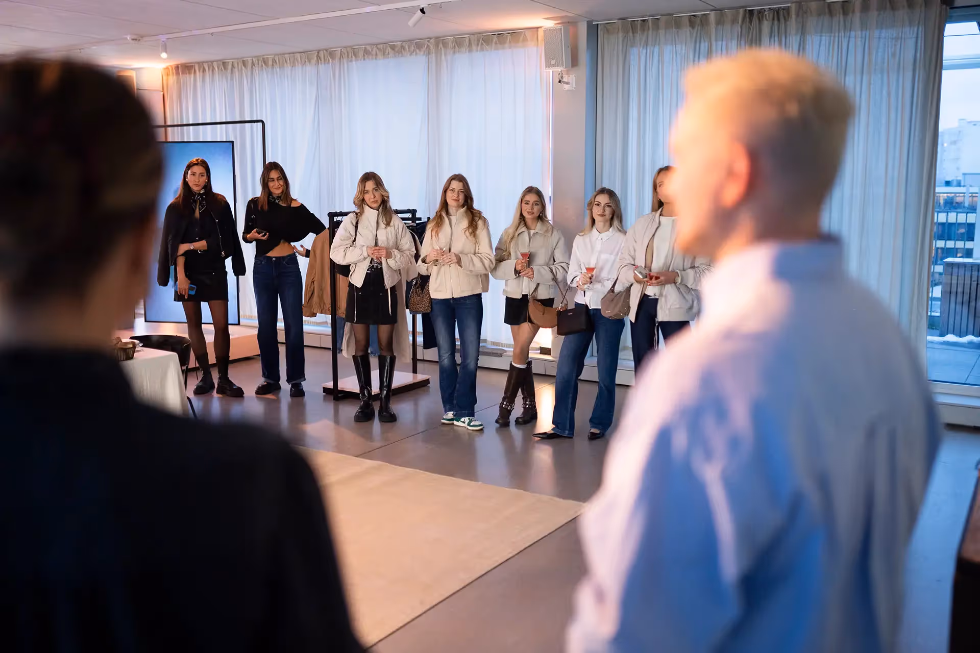 fivekit inszeniert Street One Studio Event, Moritzplatz, Esprit, Lässigkeit, Fashion-Highlight.