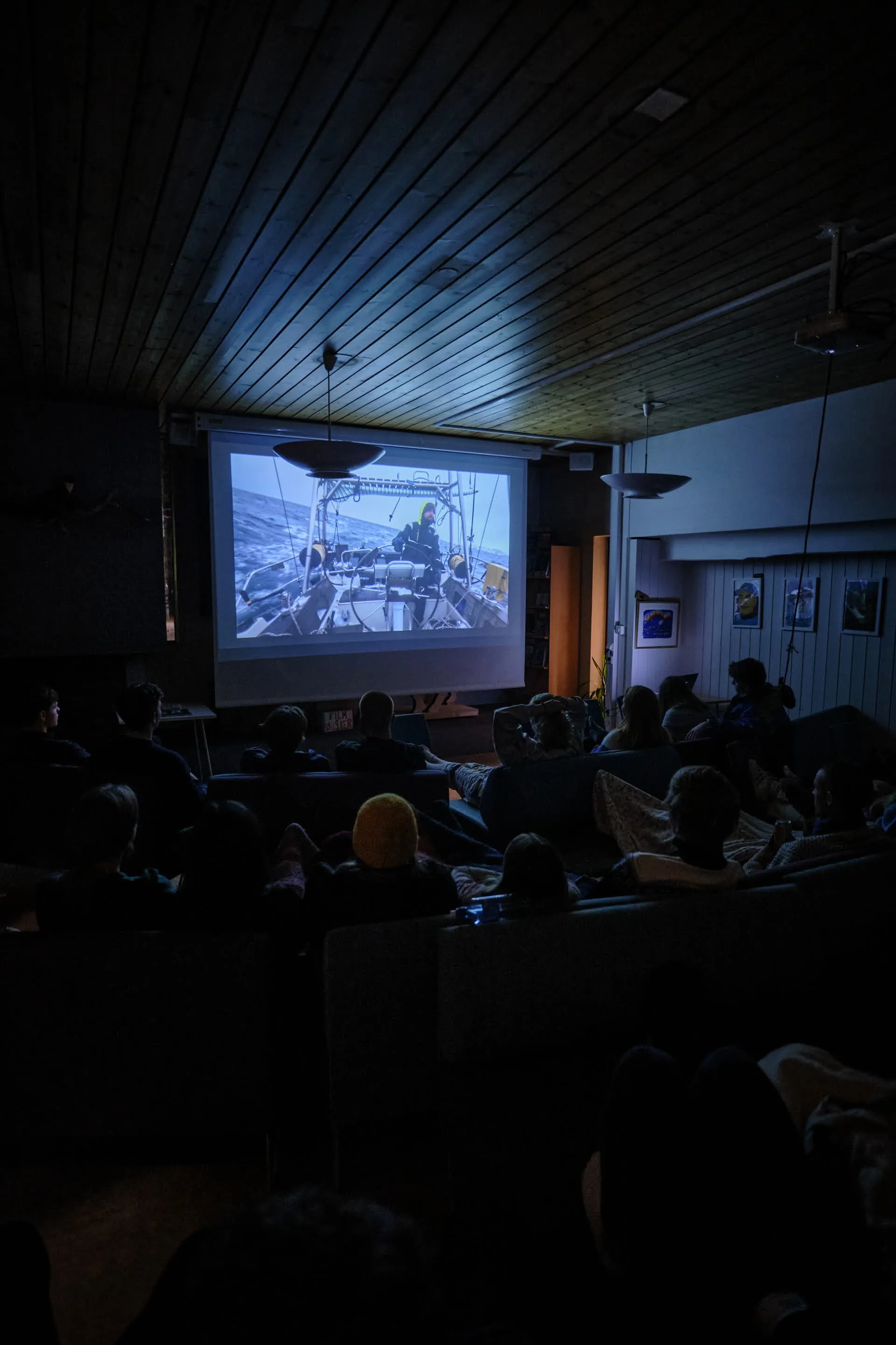 hjemmekino på skolen