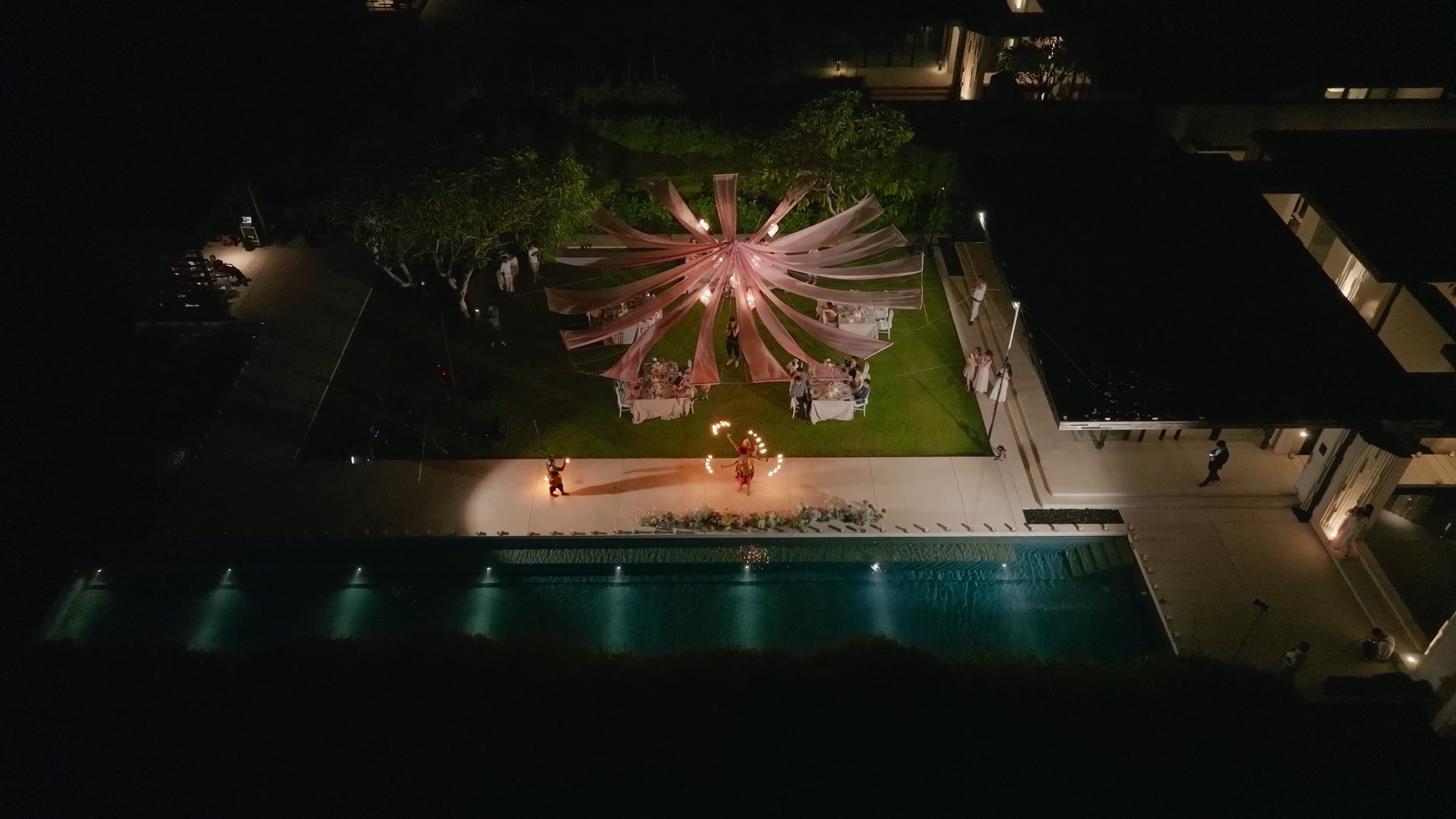 Alila Villas Uluwatu, Bali destination wedding film by Jiang Visuals