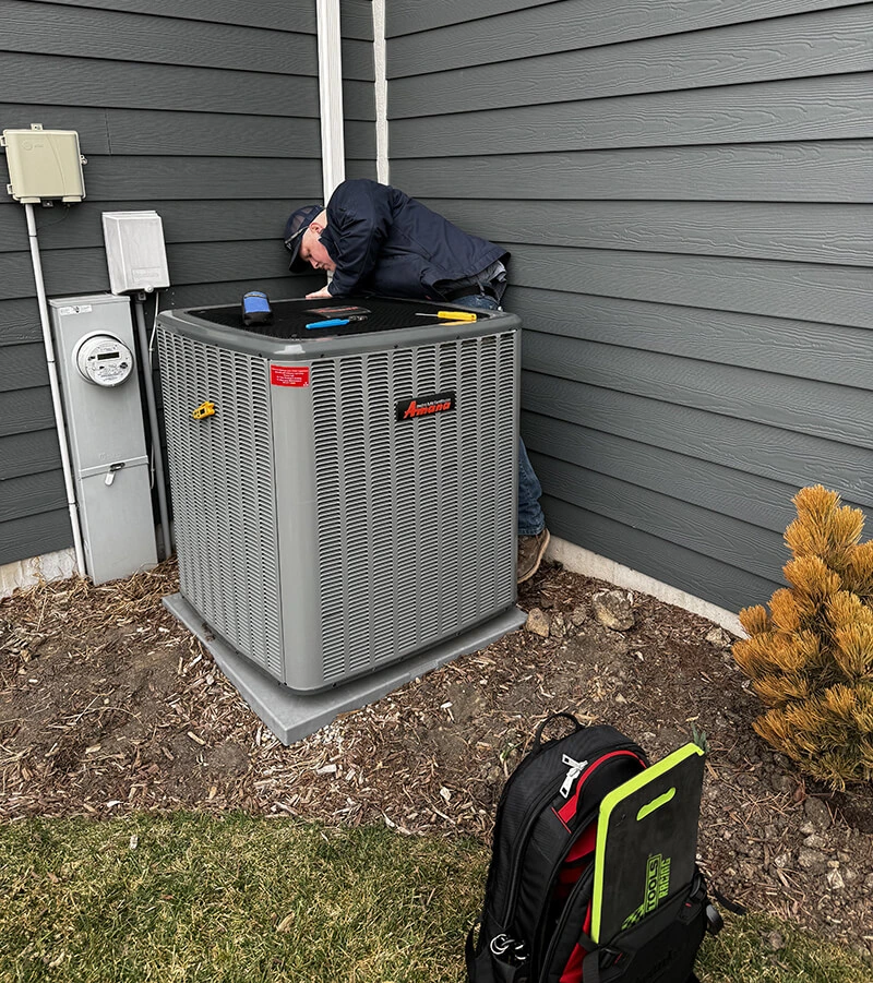 AC installation in New Berlin, WI | On Time Heating and Cooling