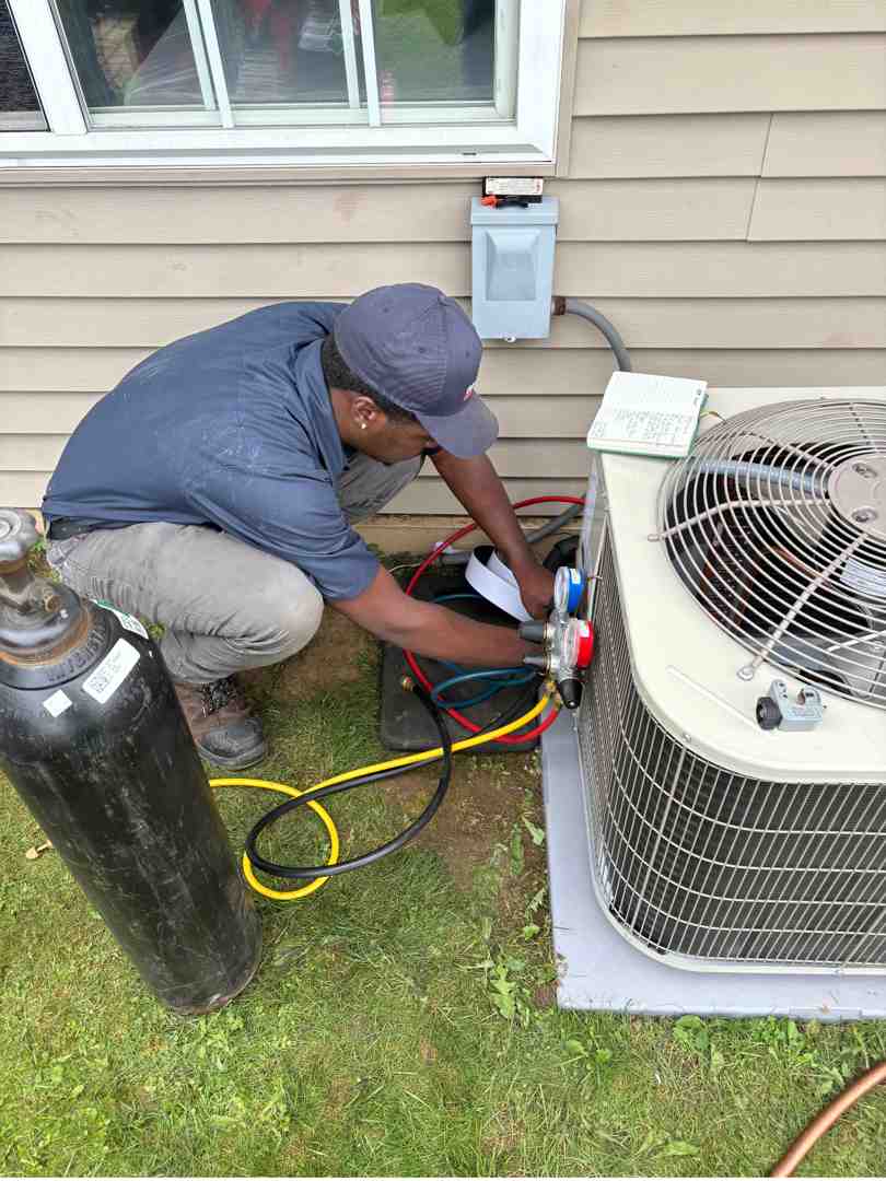 AC Repair Menomonee Falls: 24/7 Emergency Relief