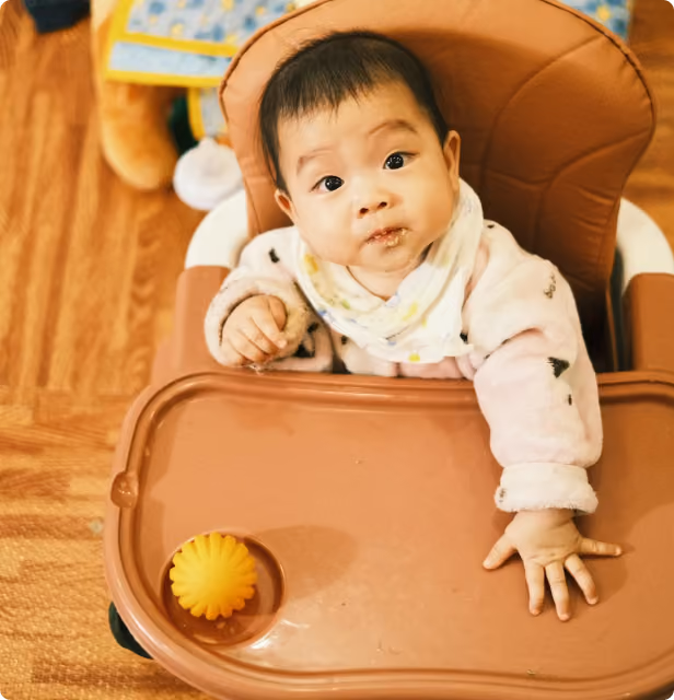 Baby dental care icon