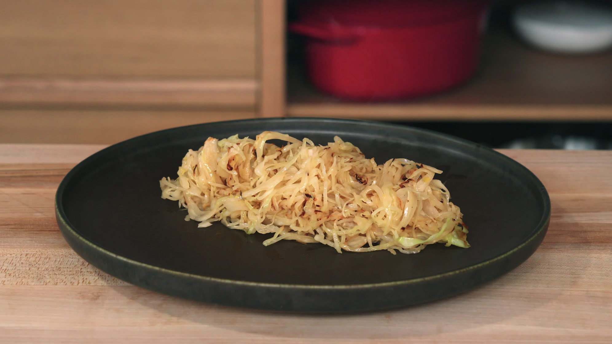 The Easiest Garlic Cabbage Side Dish (3 Ingredients)