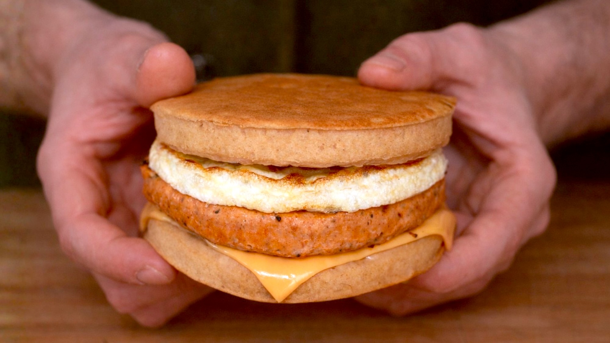 Easy & Healthy High Protein McGriddle (53g Protein, 430 calories)