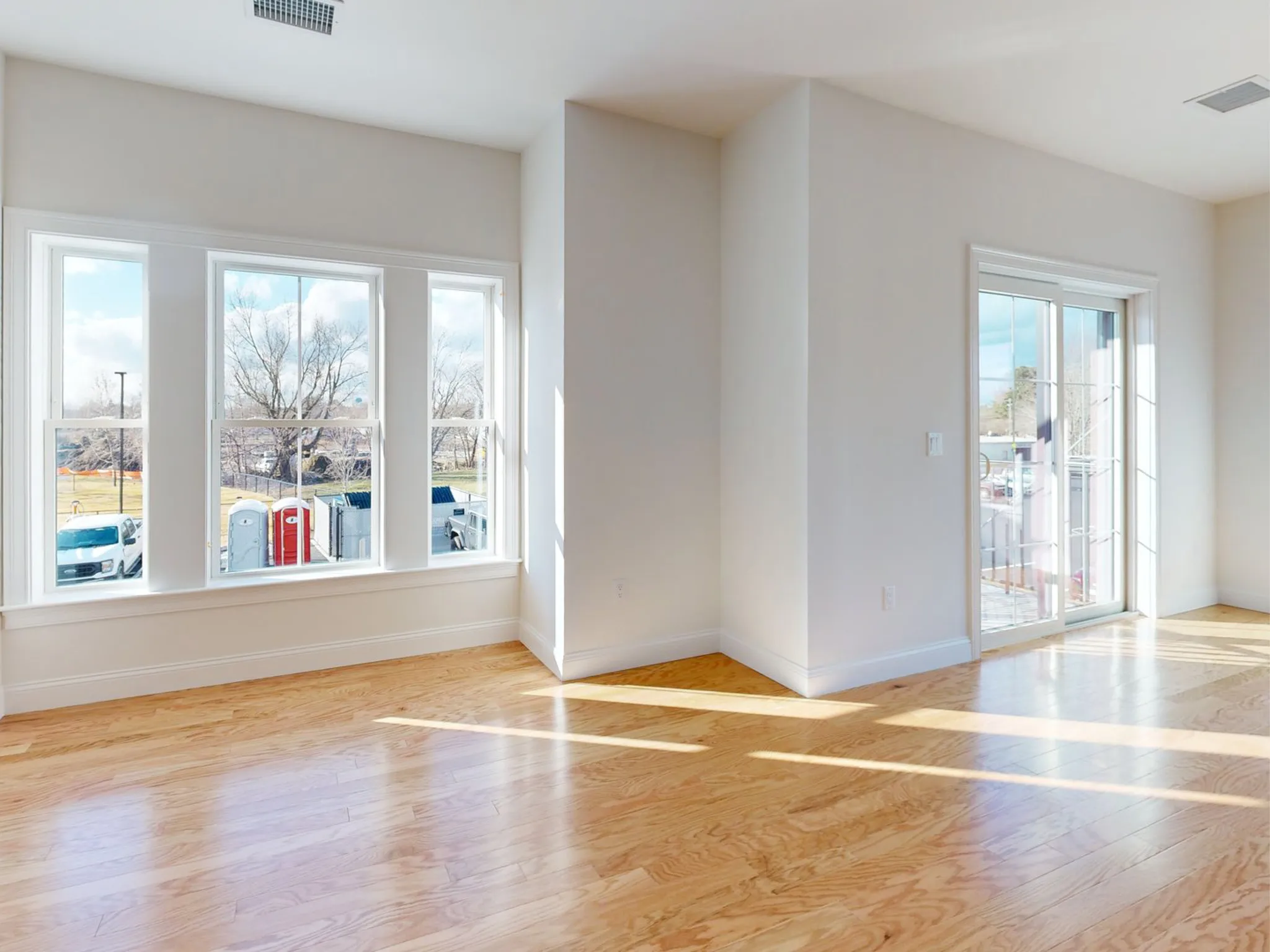 Living room in the Wind II at Featherwinds in Halifax MA