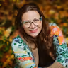 Headshot of Rebecca Woolbright, a Streak customer quoted in a review.